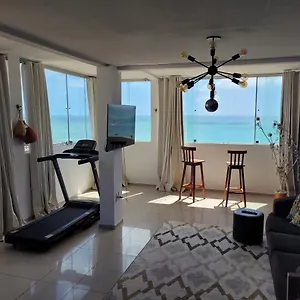 Em Ponta Negra Natal